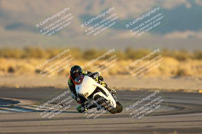 media/Dec-05-2025-CVMA Friday Practice (Fri) [[303bad9a84]]/3-Racer 3 (NRS)/Mock Race/